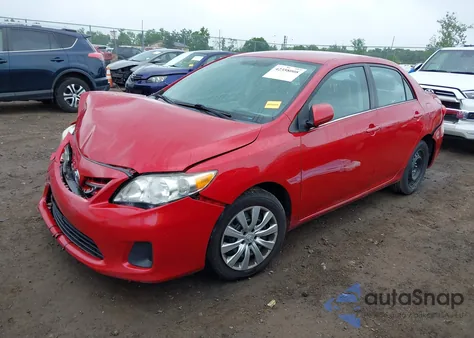 2013 Toyota Corolla S/Le из США, поврежденный, VIN 2T1BU4EE8DC102960
